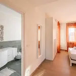 Attico Piazza Pertinace Free Parking Apartmán *