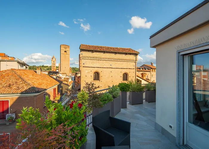 Attico Piazza Pertinace Free Parking * Alba (Piedmont)