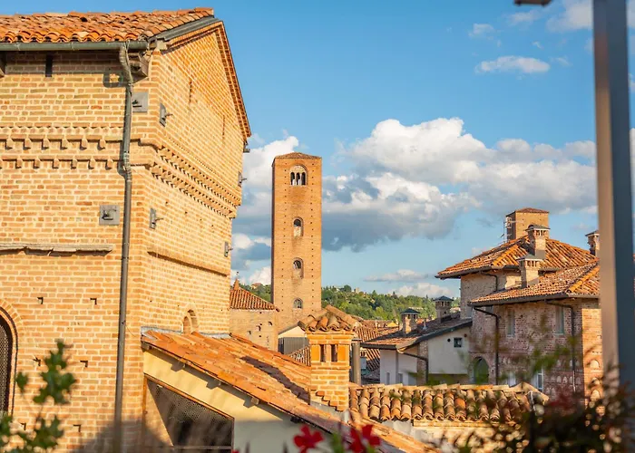 Attico Piazza Pertinace Free Parking Alba (Piedmont)